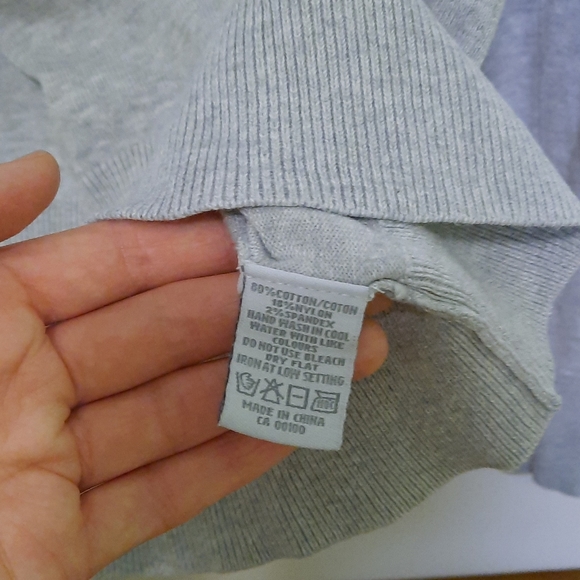 Cozy V-Neck Sweater - Picture 5 of 5